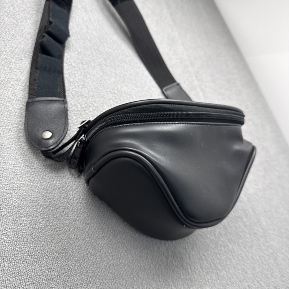 The Unbranded Brand Other - SLR Camera Bag/Case Black Shoulder Strap Photography Old School Carrying Bag